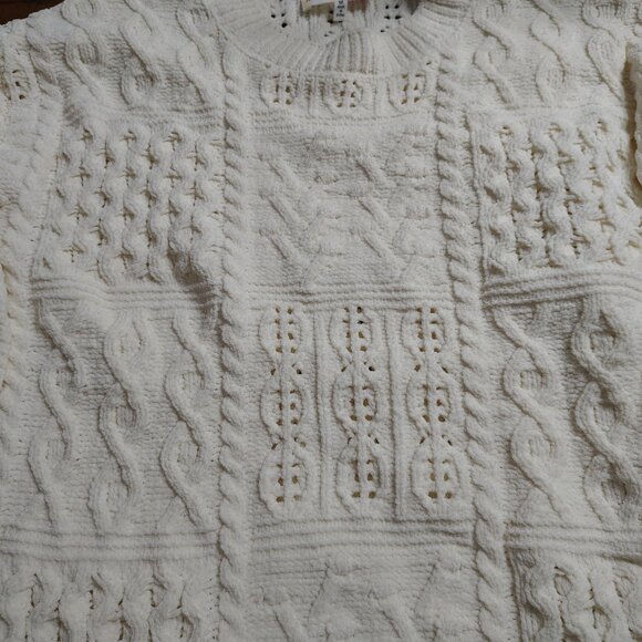 Warm and Beautiful Long Sleeve Sweater Ivory Color - Picture 4 of 5